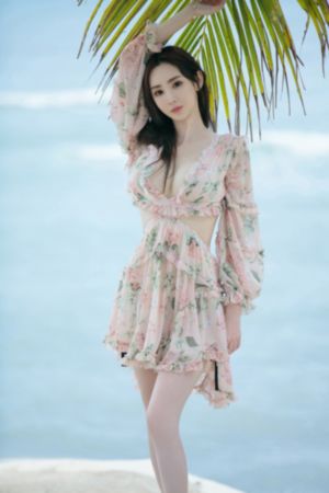亚洲第一视频专区_1080P完整在线观看