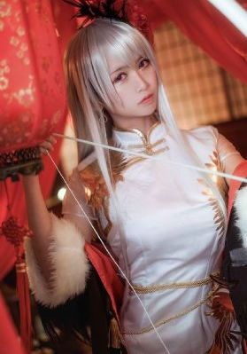 三个女人互揉吃奶_DVD免费观看超清